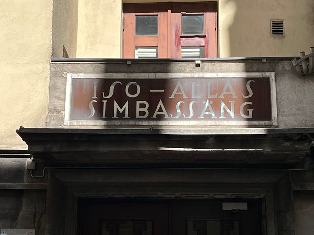 Yrjönkadun uimahalli 1