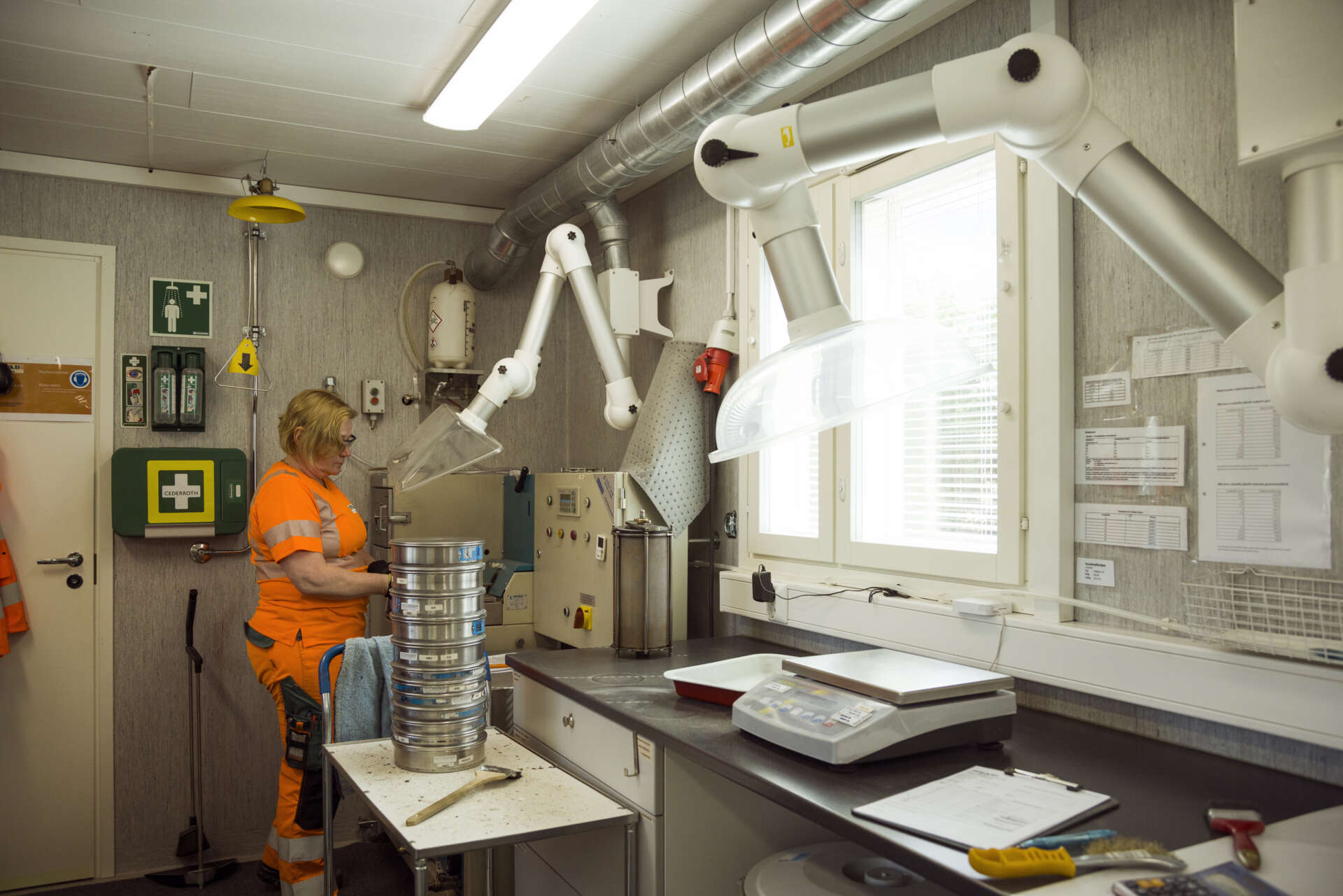 päivi-kuusinen-peab-asfalt-laboratorio (2).jpg